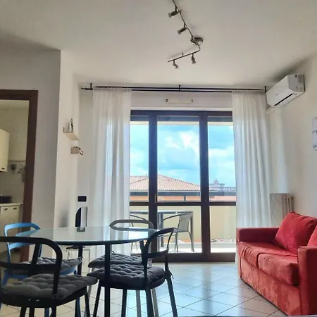Studio With Terrace Busto Arsizio Exterior foto