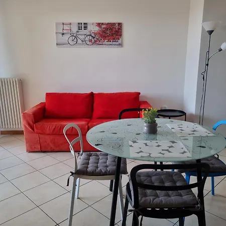 Studio With Terrace Busto Arsizio Exterior foto
