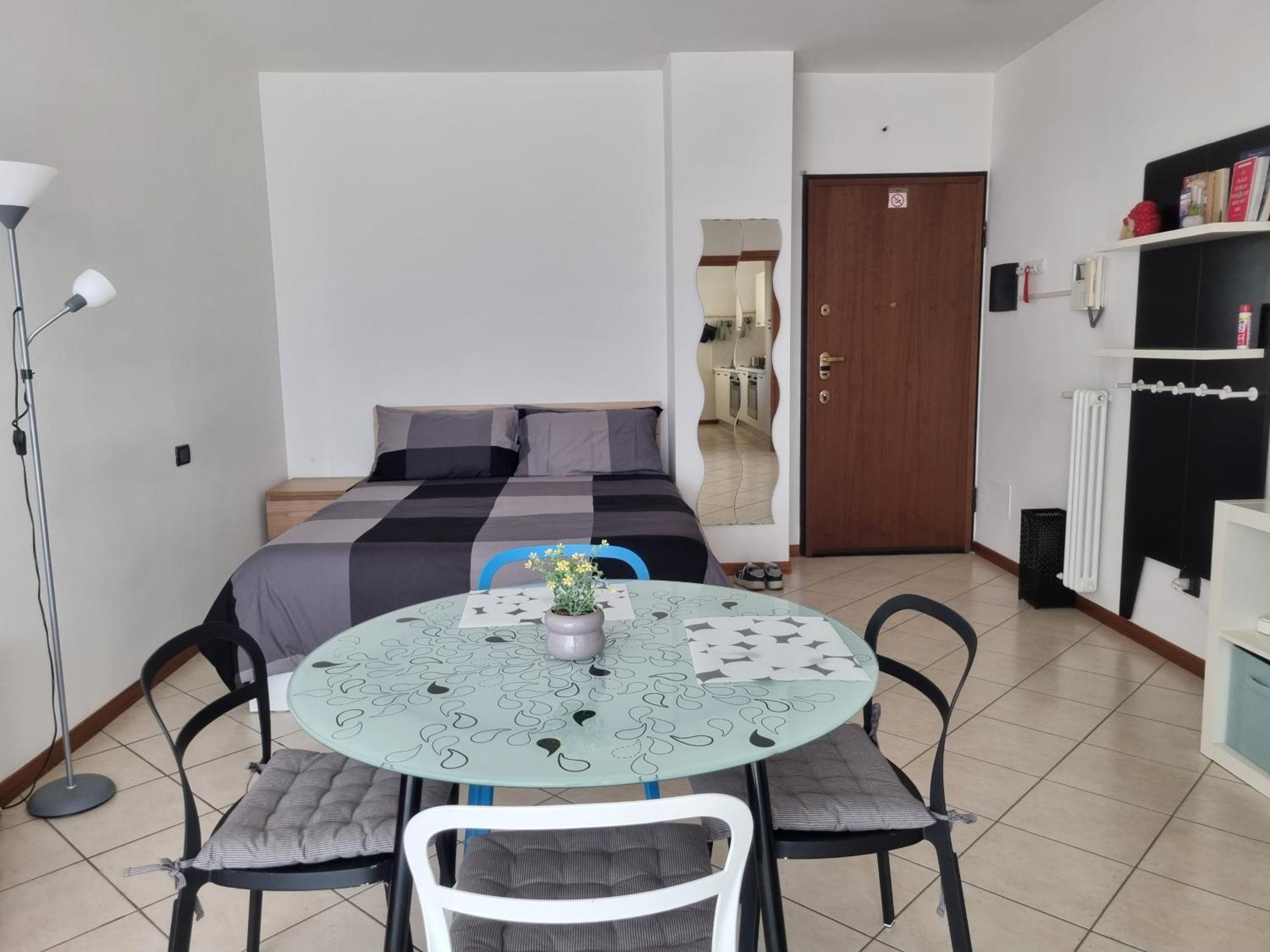 With Terrace Apartment Busto Arsizio